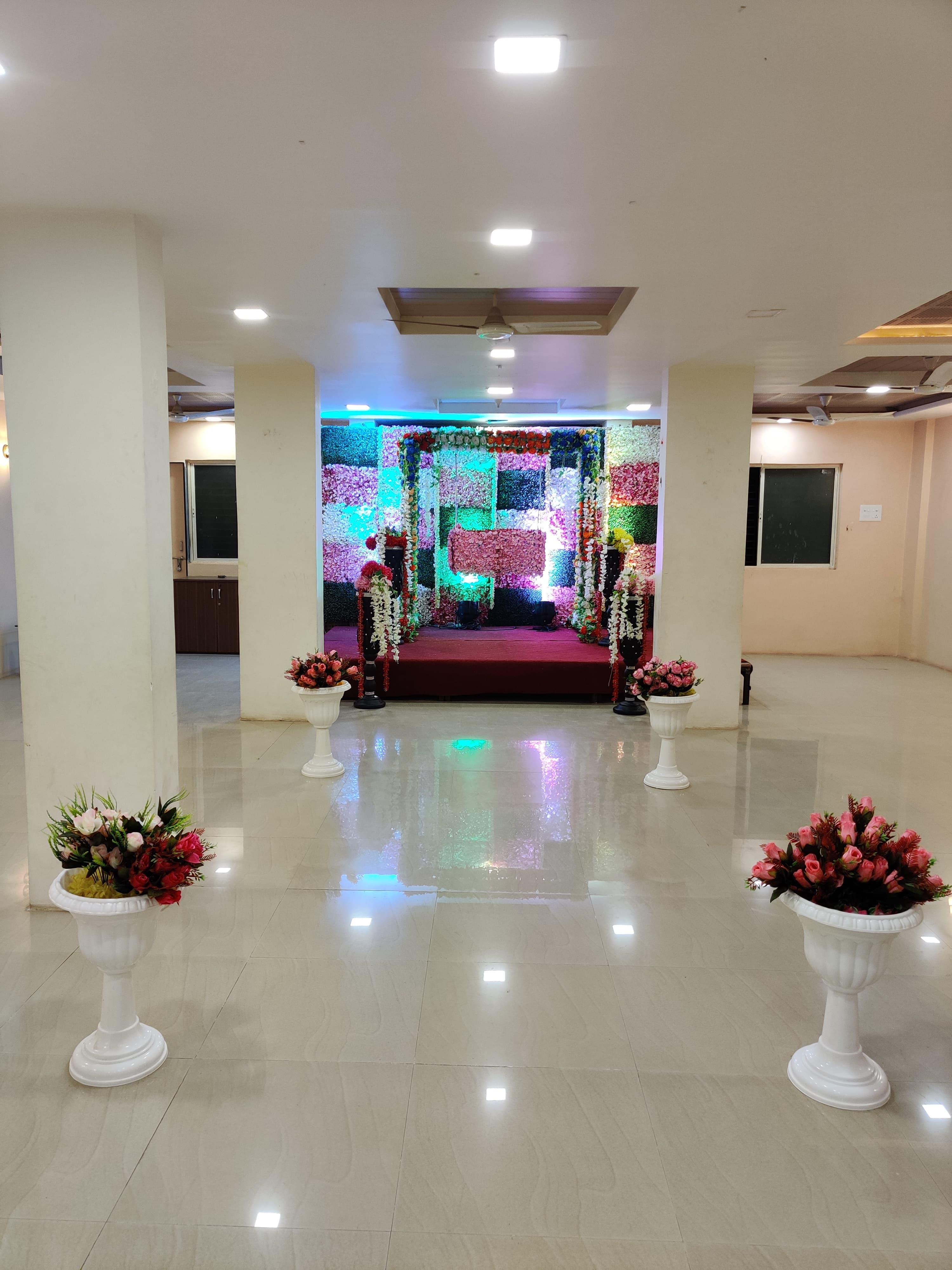 Hotel Pranjal Catering Setup - Wedding Reception